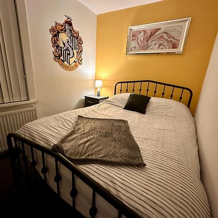Wizards Corner Spacious 3 Bed Near Watford Junction Εξωτερικό φωτογραφία